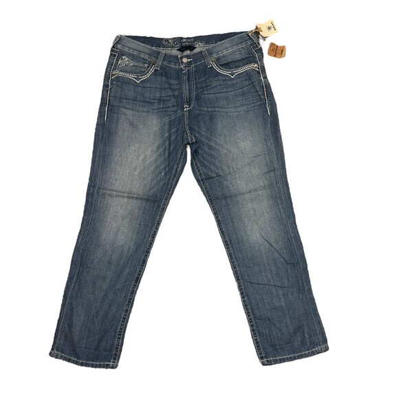 NWT Ariat Boyfriend Straight Leg Womens Jeans 33R 31 Low Rise Lightweight Blue - Picture 2 of 8